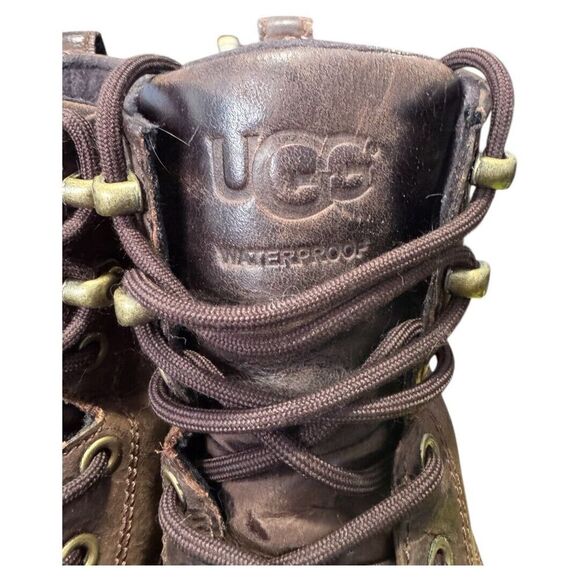 Ugg Yucca Winter Snow Rain Boots Waterproof 1015382 woman's Sz 8.5M - Picture 2 of 8